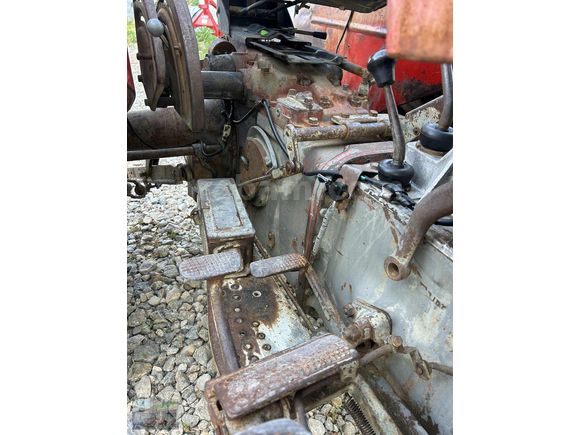 MF 135'lik İngiliz 1978 Model Hid Direksiyon Full Orijinal