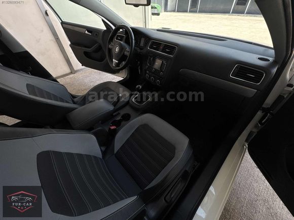 **2012 1.4 TSİ HİGHLİNE JETTA FULL YETKİLİ SERVİS BAKIMLI**