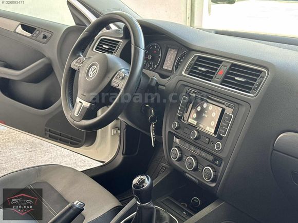 **2012 1.4 TSİ HİGHLİNE JETTA FULL YETKİLİ SERVİS BAKIMLI**