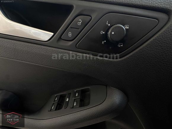 **2012 1.4 TSİ HİGHLİNE JETTA FULL YETKİLİ SERVİS BAKIMLI**