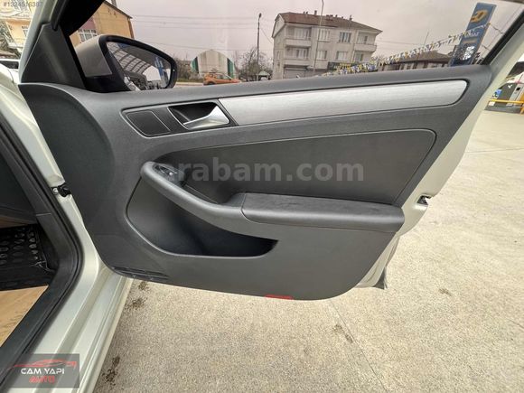 CAM YAPI AUTODAN BAKIMLI ÖZEL RENK AİLE ARACI