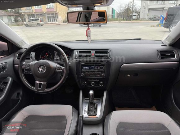 CAM YAPI AUTODAN BAKIMLI ÖZEL RENK AİLE ARACI