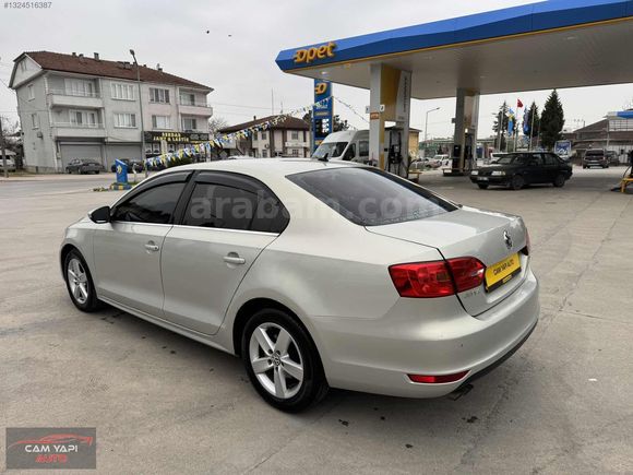CAM YAPI AUTODAN BAKIMLI ÖZEL RENK AİLE ARACI