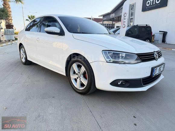 2013 OTOMATİK DEGİŞENSİZ ORJİNAL KM