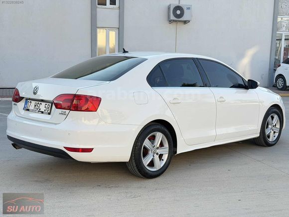 2013 OTOMATİK DEGİŞENSİZ ORJİNAL KM