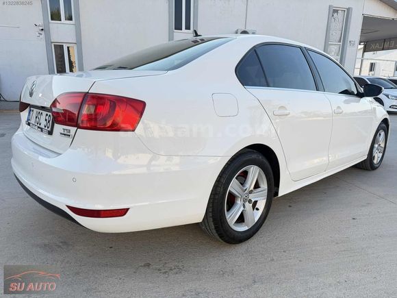 2013 OTOMATİK DEGİŞENSİZ ORJİNAL KM