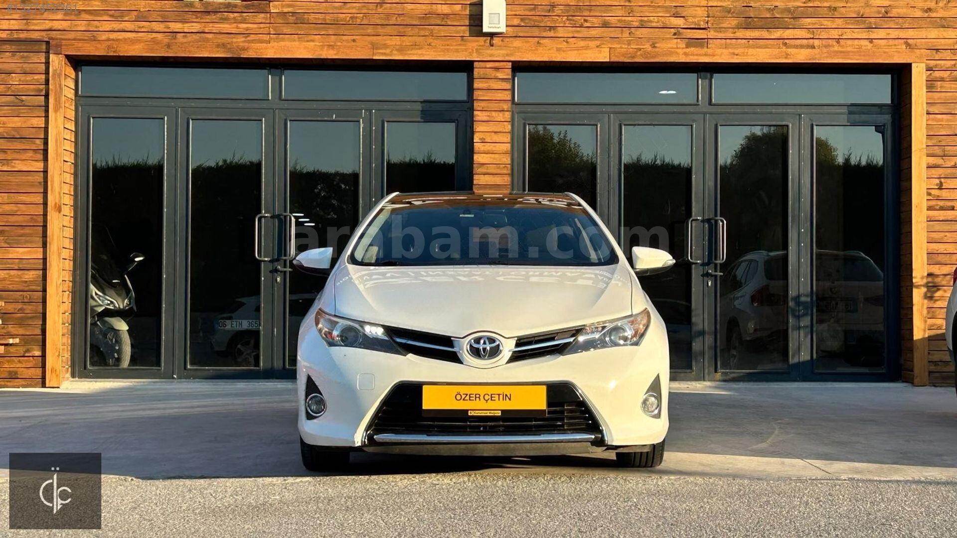 2015 TOYOTA AURİS 1.6 ADVNCE SKYPCK 68.000 KM DEĞİŞNSİZ CAM TAVN Acil 1