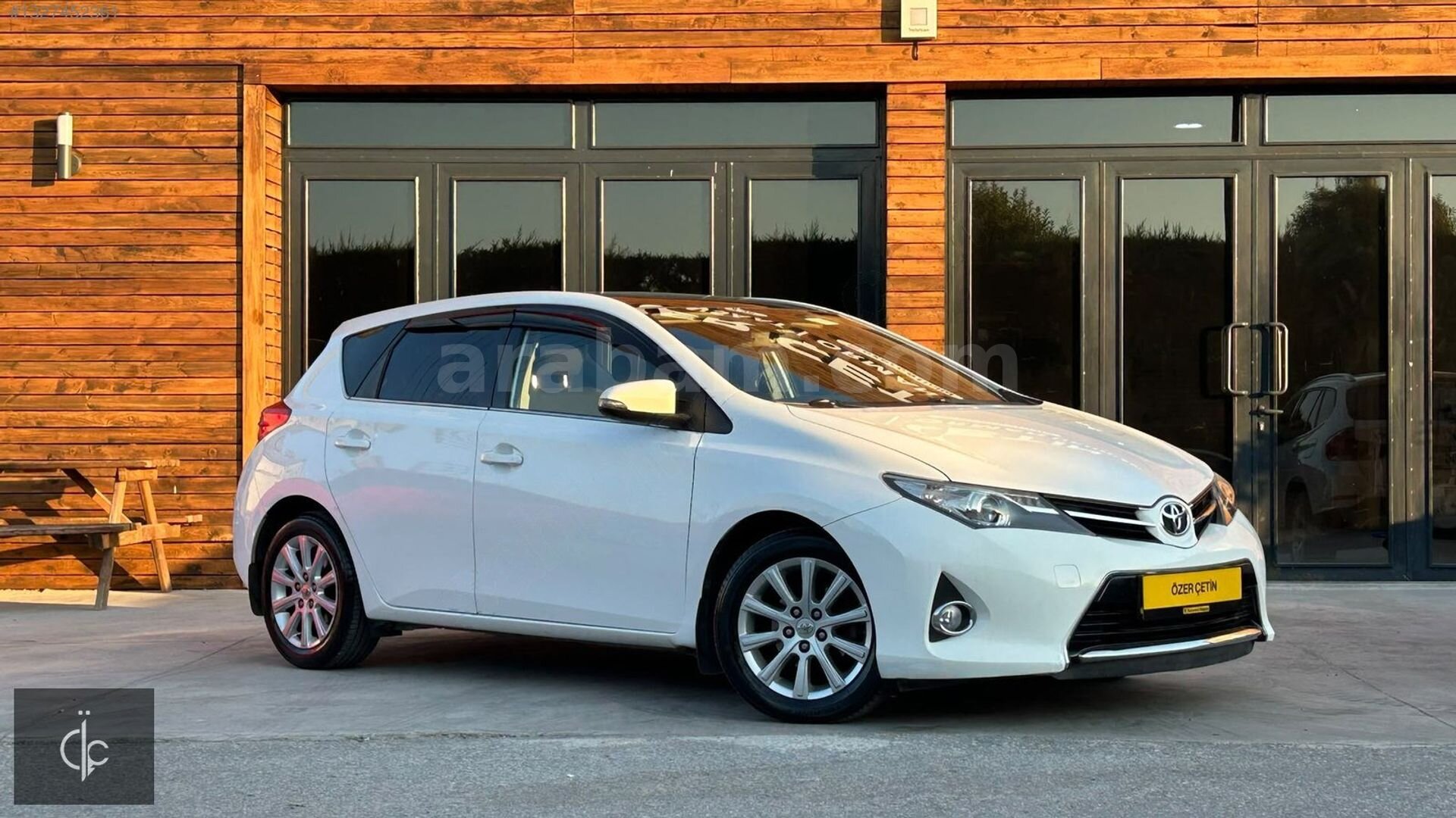 2015 TOYOTA AURİS 1.6 ADVNCE SKYPCK 68.000 KM DEĞİŞNSİZ CAM TAVN Acil 4
