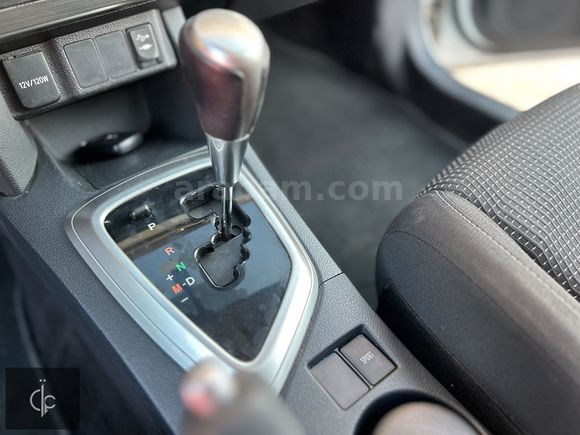 2015 TOYOTA AURİS 1.6 ADVANCE SKYPACK MULTİDRİVE S CAM TAVAN