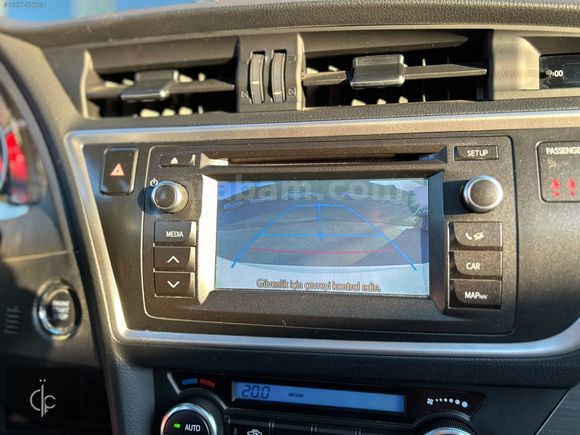 2015 TOYOTA AURİS 1.6 ADVANCE SKYPACK MULTİDRİVE S CAM TAVAN