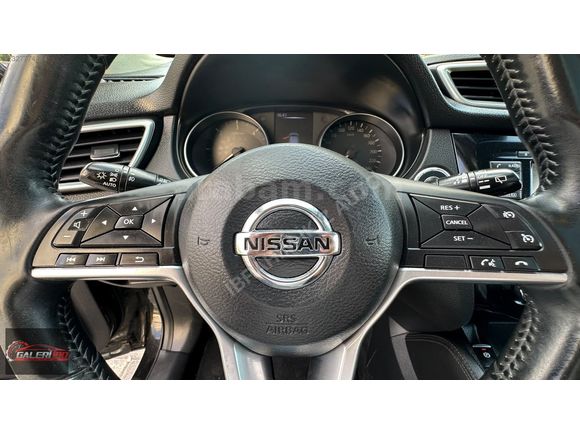 2017 MODEL QASHQAİ 1.5 DCİ SKY PACK CAM TAVANLI HATASIZ BOYASIZZ