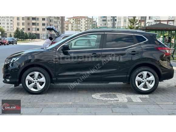 2017 MODEL QASHQAİ 1.5 DCİ SKY PACK CAM TAVANLI HATASIZ BOYASIZZ