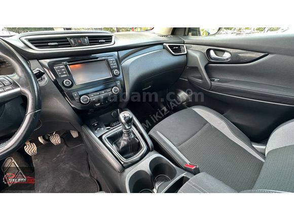 2017 MODEL QASHQAİ 1.5 DCİ SKY PACK CAM TAVANLI HATASIZ BOYASIZZ