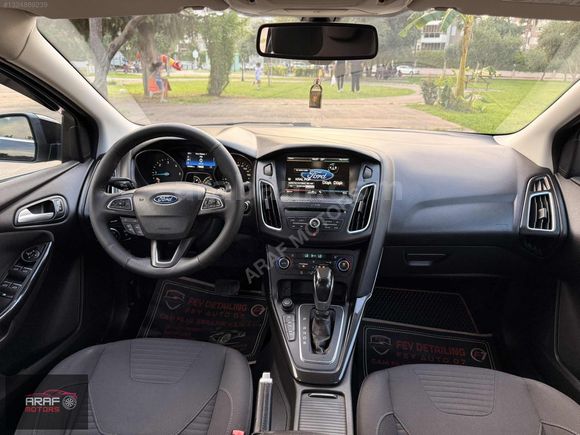 ARAF MOTORS GÜVENCESİYLE2015 FORD FOCUS 1.5 TDCi TITANIUM
