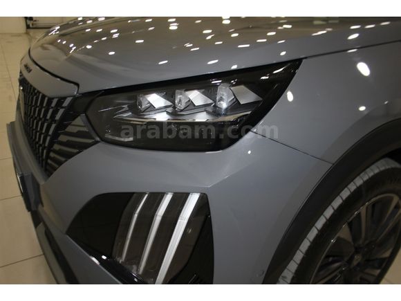 2025 PEUGEOT 2008 1.2 PURETECH GT EAT8 