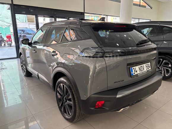 2025 PEUGEOT 2008 1.2 PURETECH GT EAT8 