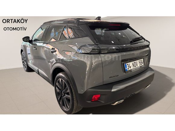 2025 PEUGEOT 2008 1.2 PURETECH GT EAT8 