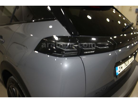2025 PEUGEOT 2008 1.2 PURETECH GT EAT8 