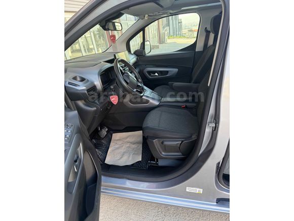 Sahibinden Opel Combo 1.5 CDTI Ultimate 2024 Model 