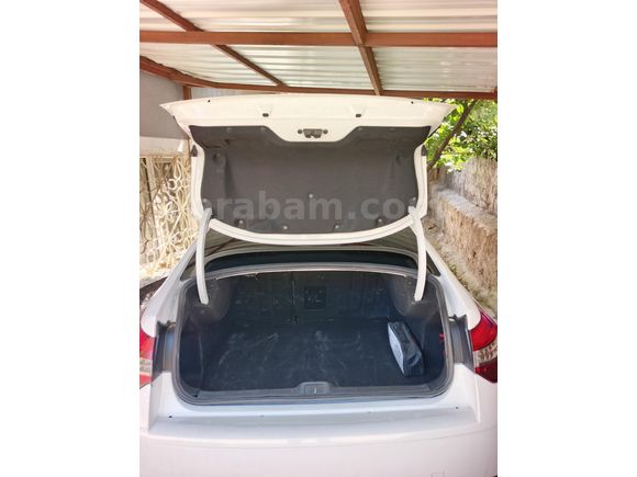 Sahibinden Citroen C5 1.6 e-HDi Dynamique 2012 Model