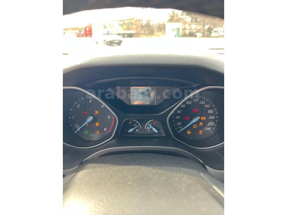 Sahibinden Ford Focus 1.6 TDCi Titanium 2013 Model  272.000 km Siyah