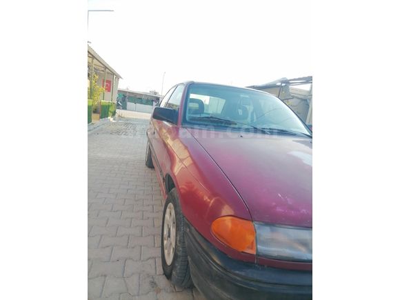 Sahibinden Opel Astra 1.4 GL 1993 Model  363.000 km Bordo