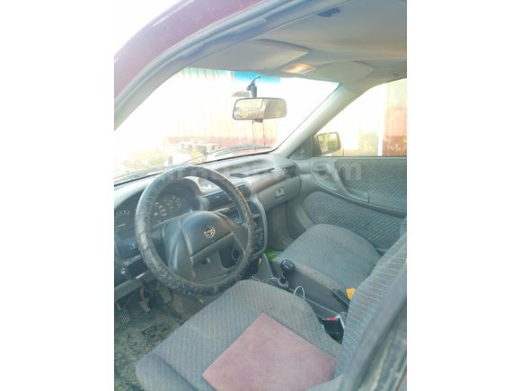 Sahibinden Opel Astra 1.4 GL 1993 Model  363.000 km Bordo