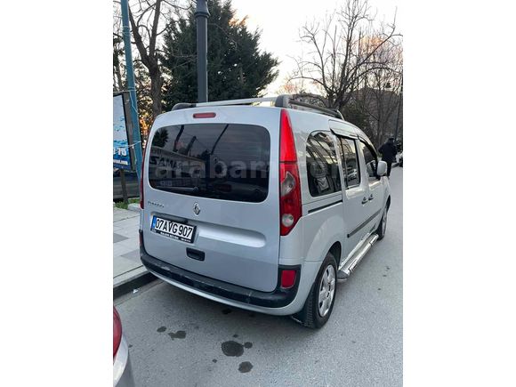 Sahibinden Renault Kangoo Multix 1.5 dCi Expression 2010 Model 