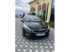 Sahibinden Kia Ceed 1.6 CRDi Comfort 2016 Model  168.000 km Siyah