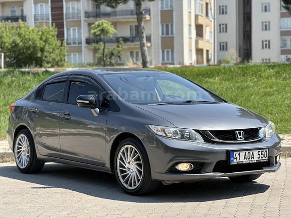 2012 FB7 HONDA CİVİC 130 BİN KM TERTEMİZ
