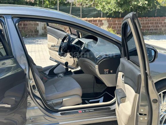 2012 FB7 HONDA CİVİC 130 BİN KM TERTEMİZ