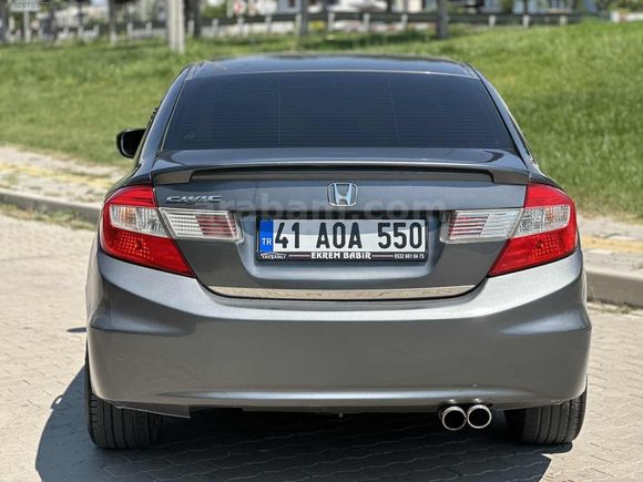 2012 FB7 HONDA CİVİC 130 BİN KM TERTEMİZ