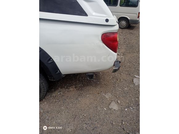 Sahibinden Mitsubishi L 200 4x4 Instyle 2014 Model