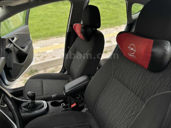 DEĞİŞENSİZ 2017 EDİTİON PLUS 130 KM OPEL ASTRA