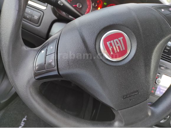 KUMRU OTOMOTİV'DEN 2013 LİNEA 1.3 MULTİJET 95 HP ACTİVE PLUS