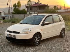 Sahibinden Ford Fiesta 1.4 TDCi Comfort 2005 Model