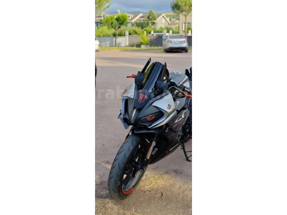 Sahibinden temiz  CFmoto 250SR