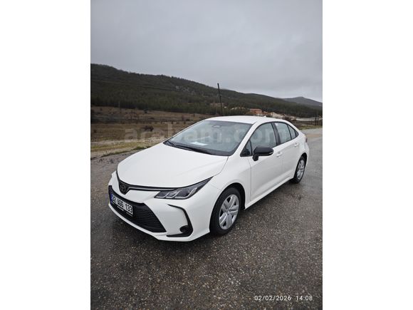 Sahibinden Toyota Corolla 1.5 Vision 2026 Model