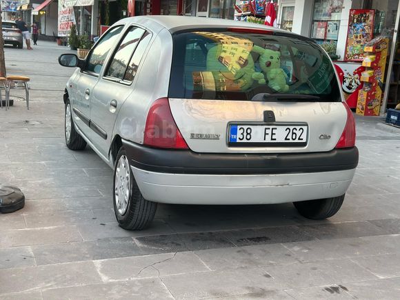 Sahibinden Renault Clio 1.4 RTA 2001 Model