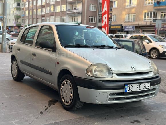 Sahibinden Renault Clio 1.4 RTA 2001 Model