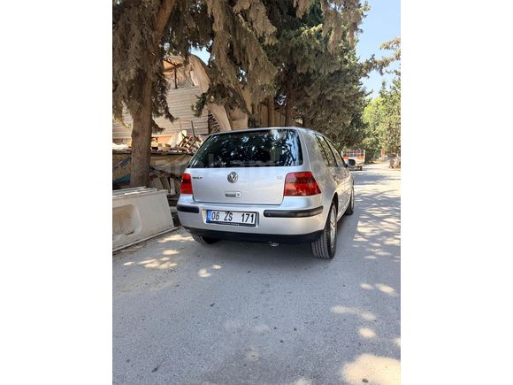 Sahibinden Temiz Golf 4