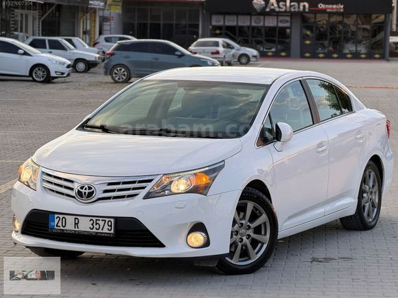 2012 MODEL AVENSİS 1.6 ELEGANT EXTRA 155 BİN KM DE