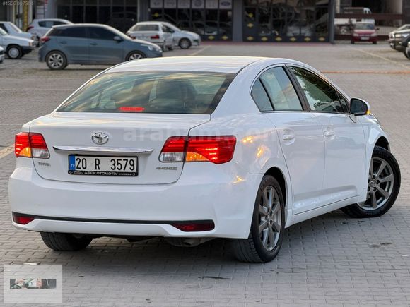 2012 MODEL AVENSİS 1.6 ELEGANT EXTRA 155 BİN KM DE
