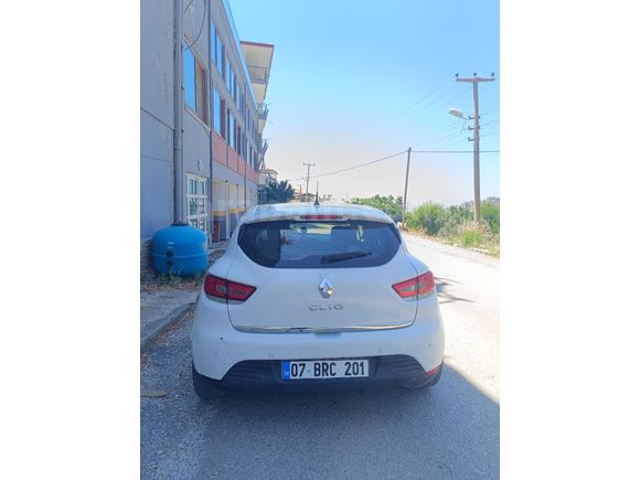 Sahibinden Renault Clio 1.2 Joy 2013 Model  234.000 km Beyaz