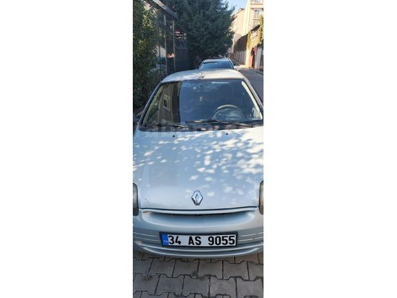 Sahibinden Renault Clio 1.4 RNA 2001 Model