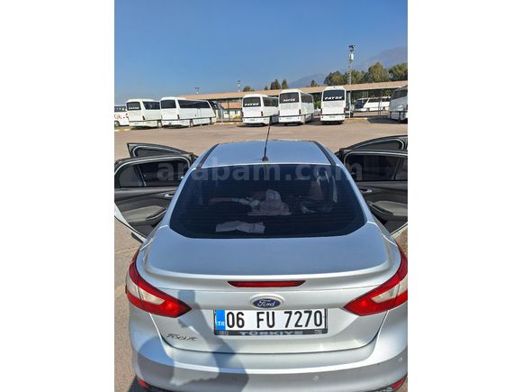 Sahibinden Ford Focus 1.6 Ti-VCT Trend 2012 Model