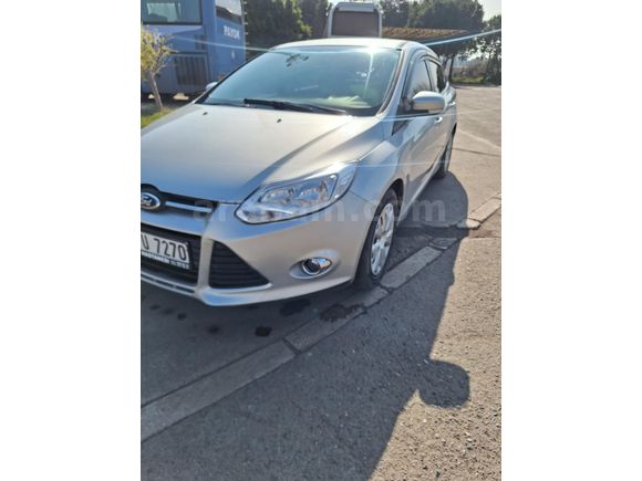 Sahibinden Ford Focus 1.6 Ti-VCT Trend 2012 Model