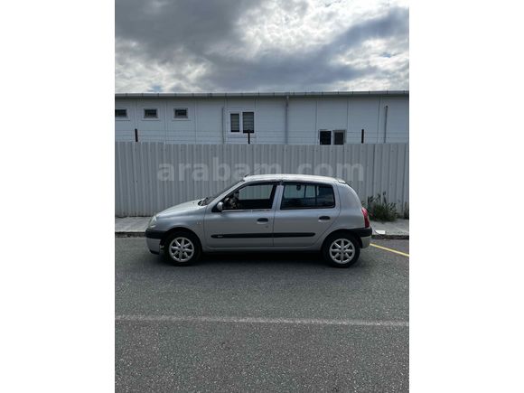 Sahibinden Renault Clio 1.6 RXT 2000 Model 