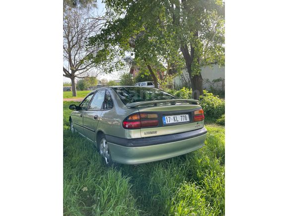 Sahibinden Renault Laguna 2.0 RXT 2002 Model