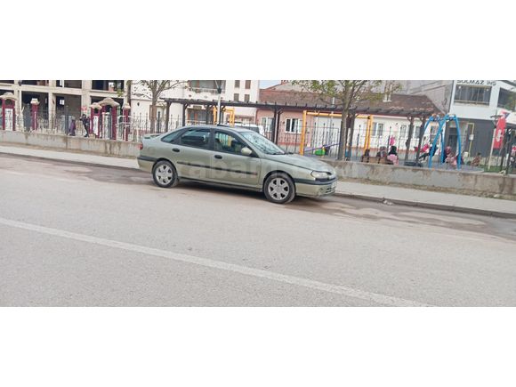 Sahibinden Renault Laguna 2.0 RXT 2002 Model